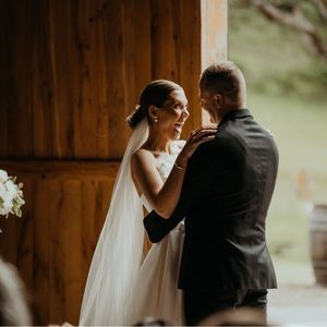 Ivory 8.5 feet Cathedral Veil